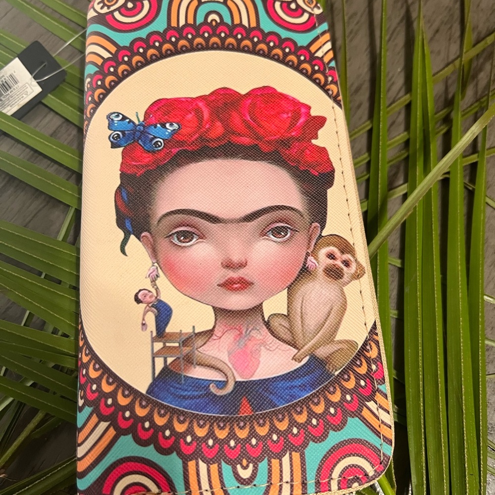 COPY - Frida khalo wallet